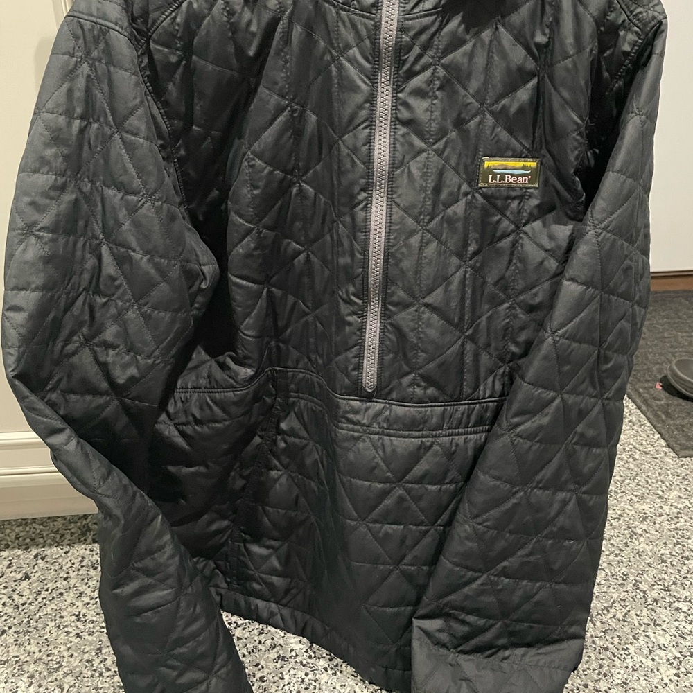 L.L. Bean Black Quilted Pullover - Picture 2 of 5